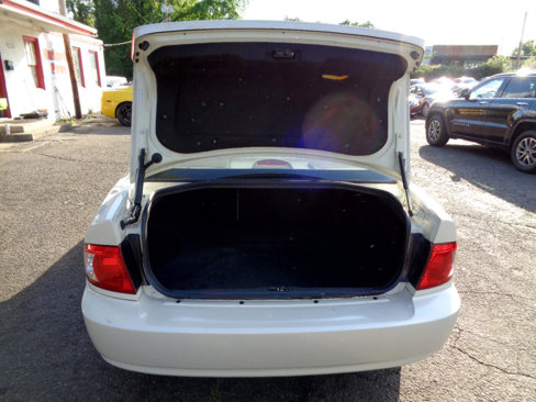 Used 2006 Kia Optima EX image 24