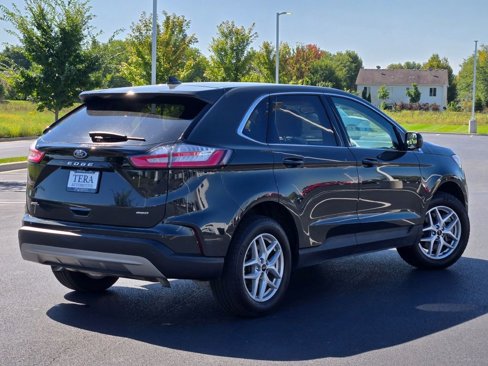 Used 2024 Ford Edge SEL w/ Convenience Package image 12
