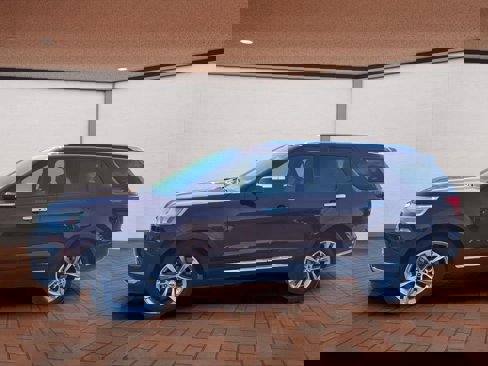 Used 2018 Ford Explorer Limited w/ Ford Safe & Smart Package image 5