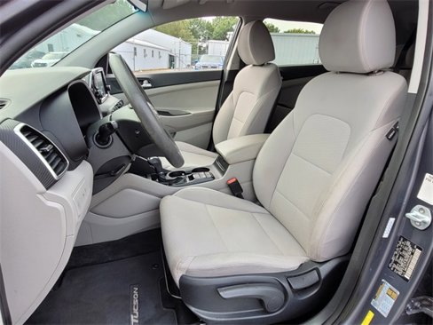 Used 2019 Hyundai Tucson SE image 6