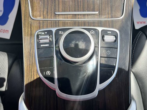 Used 2020 Mercedes-Benz C 300 Sedan image 56