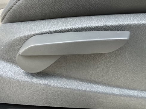 Used 2016 Chevrolet Silverado 1500 W/T image 12
