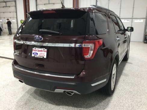 Used 2018 Ford Explorer Limited w/ Equipment Group 301A image 4