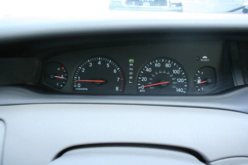Used 2003 Toyota Avalon XLS image 10