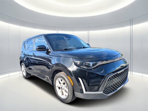 Used 2024 Kia Soul LX w/ Option Group 015 image 2