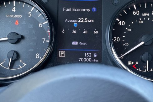 Certified 2022 Nissan Rogue Sport S image 29