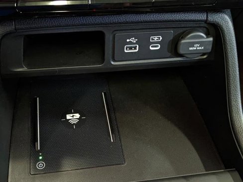 Certified 2025 Honda Pilot Black Edition image 27
