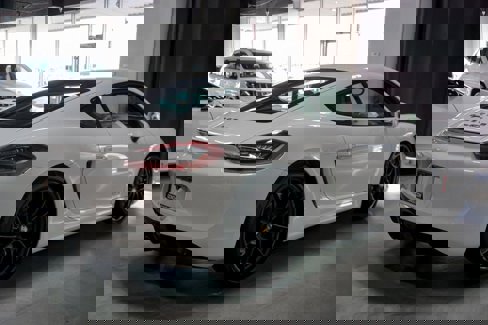 Used 2015 Porsche Cayman image 22