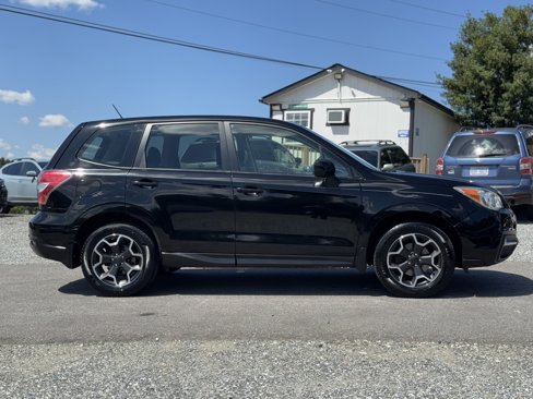 Used 2015 Subaru Forester 2.5i image 2
