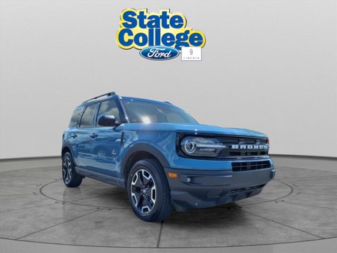 Used 2022 Ford Bronco Sport Outer Banks image 3