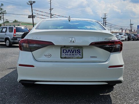 Certified 2025 Honda Civic Sport image 5