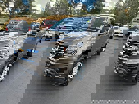 Used 2016 Chevrolet Colorado W/T w/ WT Convenience Package image 2