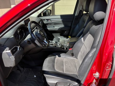 Used 2017 MAZDA CX-5 Touring image 14