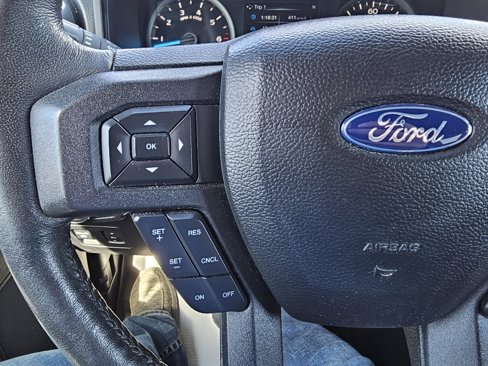 Used 2018 Ford F150 Lariat image 16
