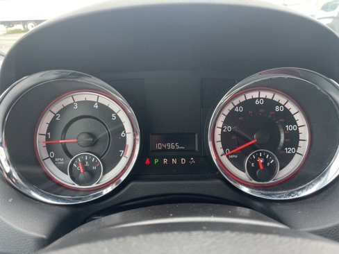 Used 2019 Dodge Grand Caravan SXT image 18