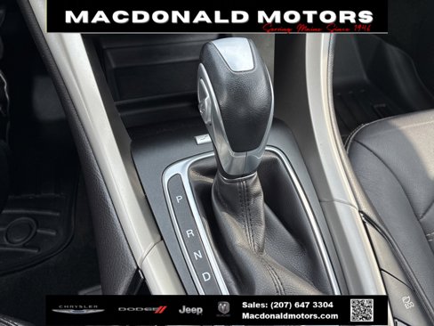 Used 2016 Ford Fusion SE w/ Equipment Group 502A image 13