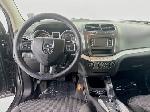 Used 2016 Dodge Journey SXT w/ Comfort/Convenience Group image 19
