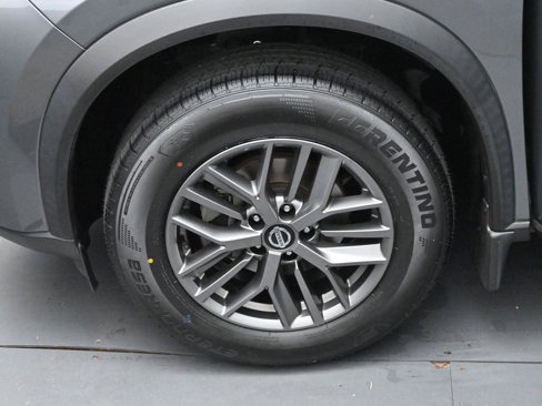 Used 2021 Nissan Rogue S image 30
