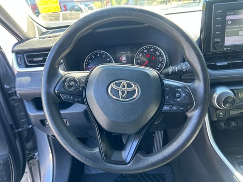 Certified 2021 Toyota RAV4 XLE image 22