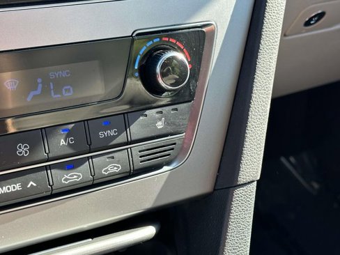 Used 2015 Hyundai Sonata Sport w/ Option Group 03 image 34