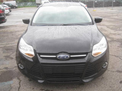 Used 2012 Ford Focus SE image 2