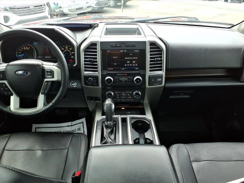 Used 2015 Ford F150 Lariat w/ Equipment Group 502A Luxury image 8