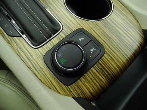 Used 2019 GMC Acadia Denali w/ Technology Package image 16