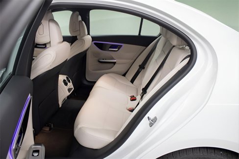 Used 2024 Mercedes-Benz C 300 4MATIC Sedan image 23