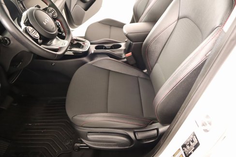 Used 2024 Kia Soul GT-Line image 11