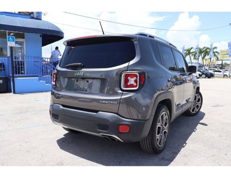 Used 2017 Jeep Renegade Limited image 7
