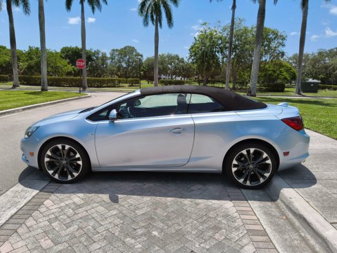 Used 2019 Buick Cascada Premium image 36