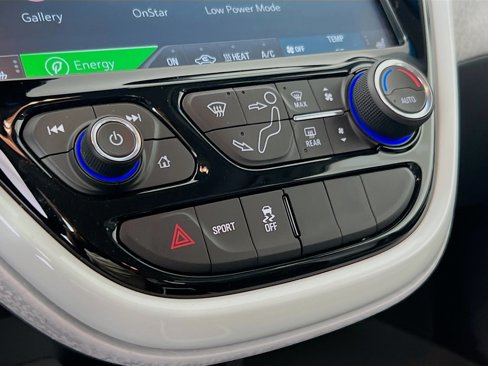 Used 2020 Chevrolet Bolt LT image 15