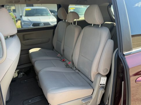 Used 2020 Kia Sedona LX image 15