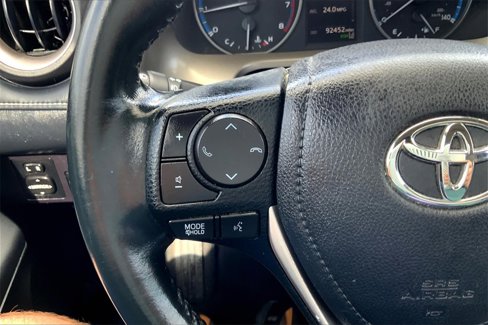 Used 2018 Toyota RAV4 XLE image 19