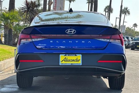 Certified 2025 Hyundai Elantra Sport image 5