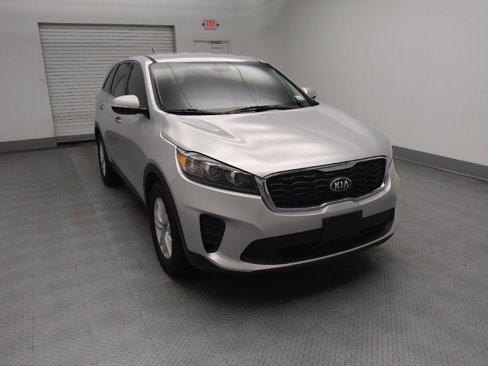 Used 2020 Kia Sorento LX image 13