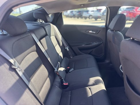 Used 2023 Chevrolet Malibu LT image 17