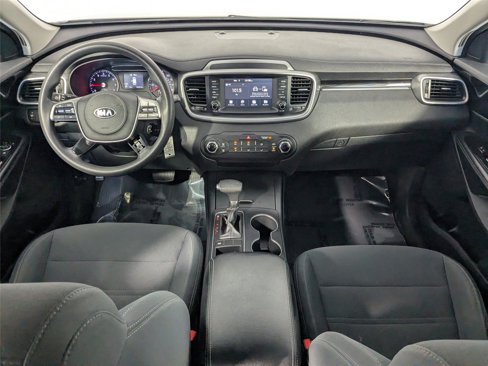 Used 2019 Kia Sorento L image 8