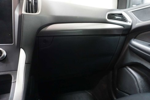 Used 2023 Ford Edge SEL image 19