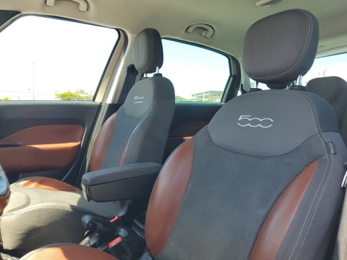 Used 2014 FIAT 500L Trekking image 16