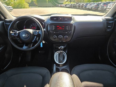 Used 2015 Kia Soul + image 21