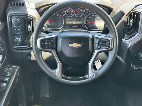Used 2021 Chevrolet Silverado 1500 Custom w/ Safety Confidence Package image 10