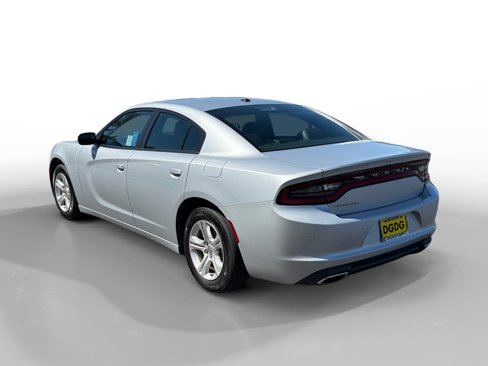 Used 2021 Dodge Charger SXT w/ Leather Interior Group image 3