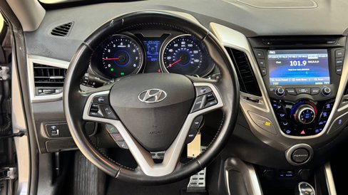 Used 2015 Hyundai Veloster w/ Option Group 02 image 4
