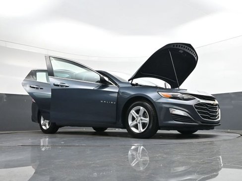 Used 2021 Chevrolet Malibu LS w/ Driver Confidence Package II image 38