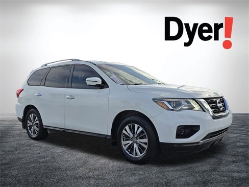 Used 2019 Nissan Pathfinder S image 2