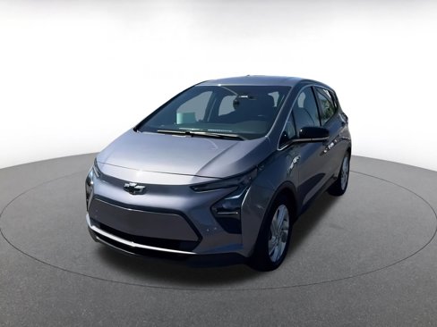 Used 2023 Chevrolet Bolt LT w/ Driver Confidence Package image 7