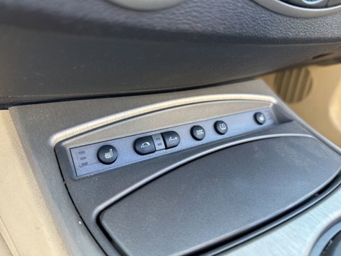 Used 2004 BMW Z4 2.5i image 10