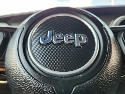 Used 2022 Jeep Wrangler Willys image 25