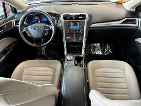 Used 2018 Ford Fusion S image 12